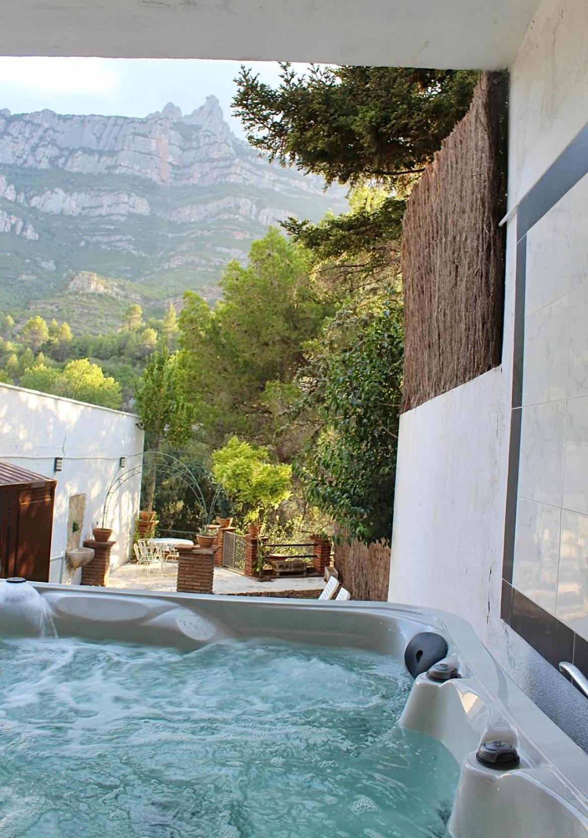 Monistrol de Montserrat Barcelo Apartaments מראה חיצוני תמונה